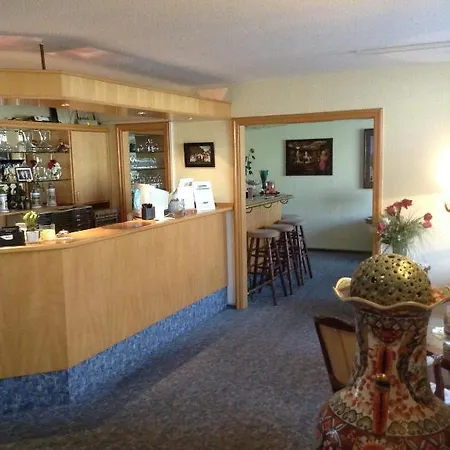 Hotel Zum Stresemann-2